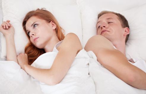 备孕一年还没怀上，建议先查这3项 备孕一年还没动静，很多人第一反应是：是不是