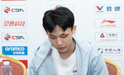 徐杰: 我们要更专注, 不能一领先就放松了, 回去要好好总结