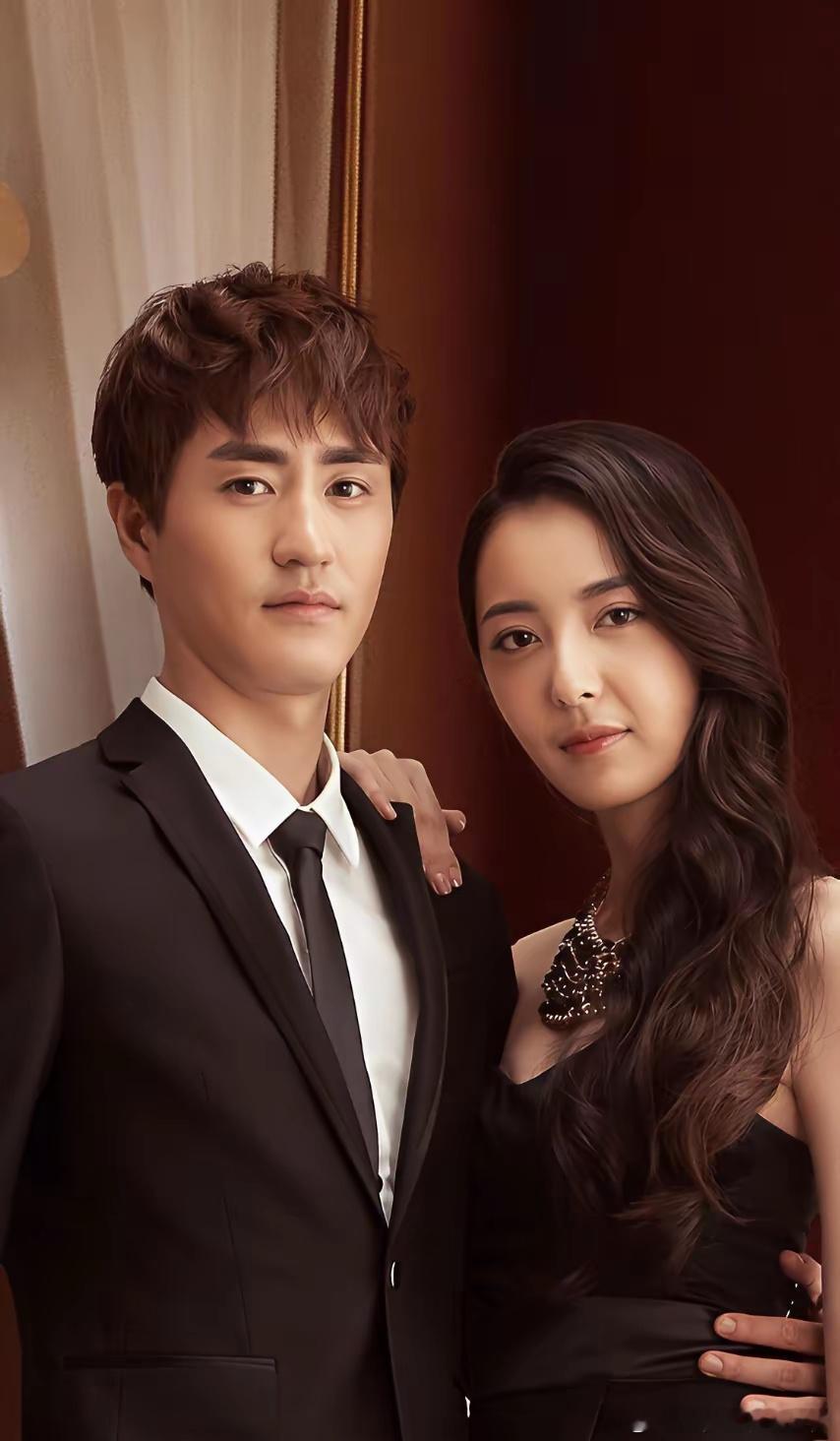 杨玏分手的残忍真相，是他活成了自己当年抛下的米露。当年他28岁，一头扎进事业，把