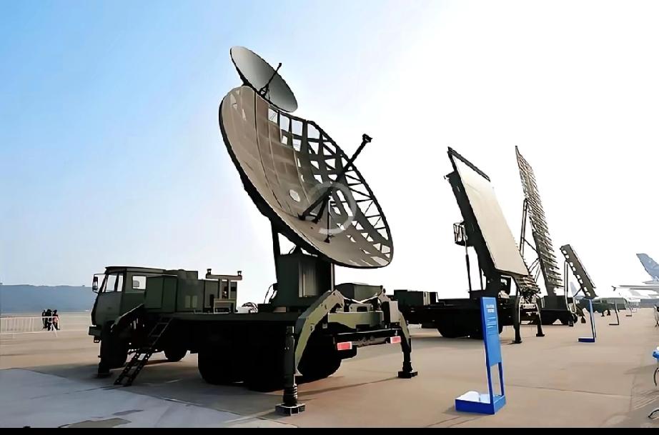 伊朗这一仗，彻底把全世界的目光拽向了中国！大家这才恍然大悟：中国闷头干了30年的