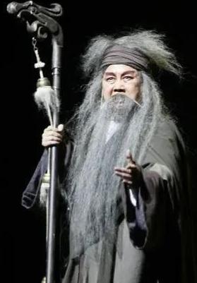 公元前95年，苏武在匈奴的北海边上，躺在羊圈外睡觉，忽然一个匈奴女子掀开他的被子