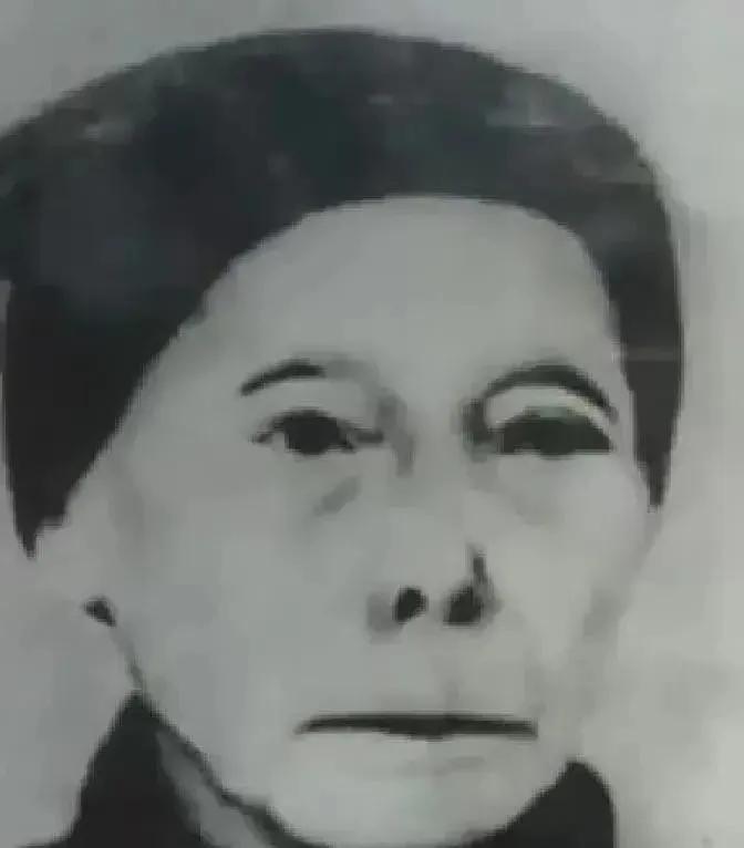 1933年，毛主席在瑞金遇险，生死一线间，多亏了一位农妇的“神操作”。当时搜