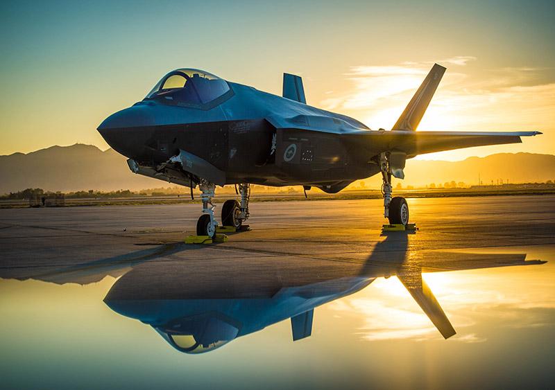 巴基斯坦敲定歼-35，印度能顺理成章买到F-35吗？印媒近期推演，巴基斯坦敲
