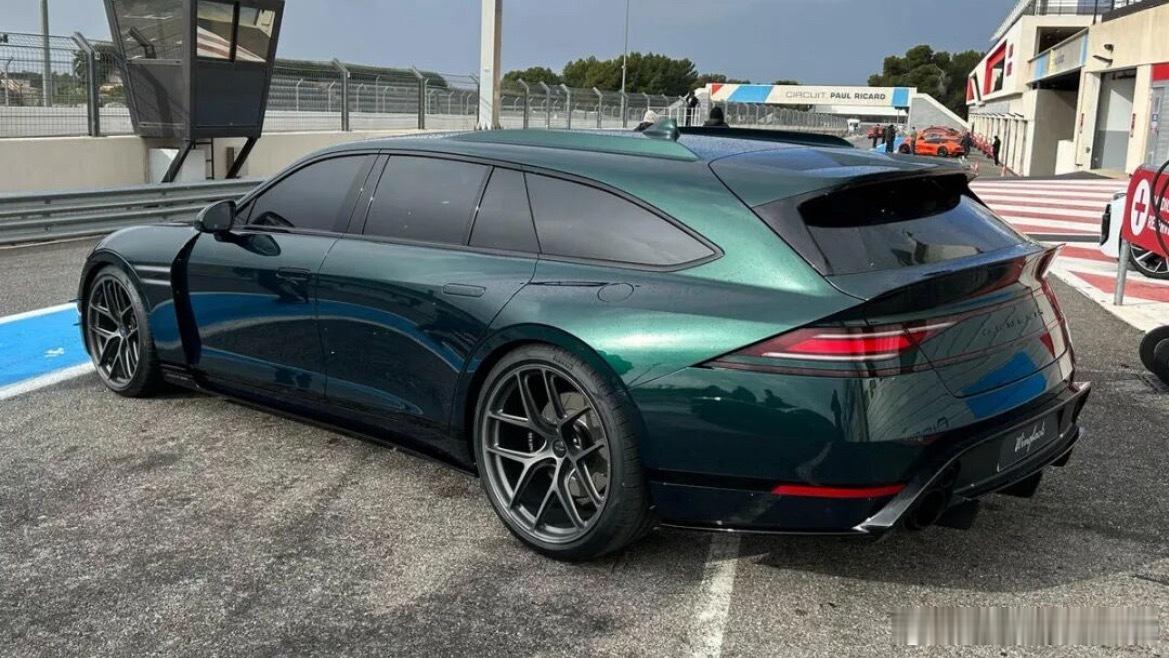 捷尼赛斯G90猎装车真帅啊！是旅行车的NextLevel了暴力有余而缺了一些优