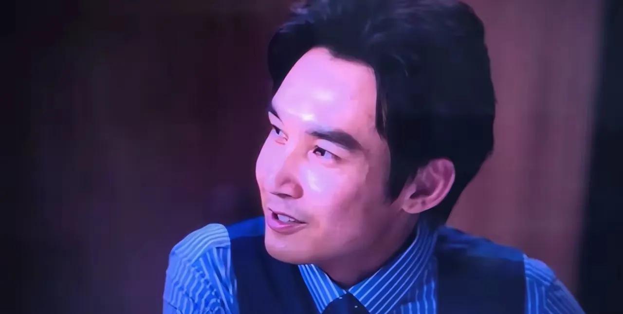 追剧《利剑·玫瑰》第13、14集，张铎、刘涛上线了，气扬好像就强大了！这些观众喜