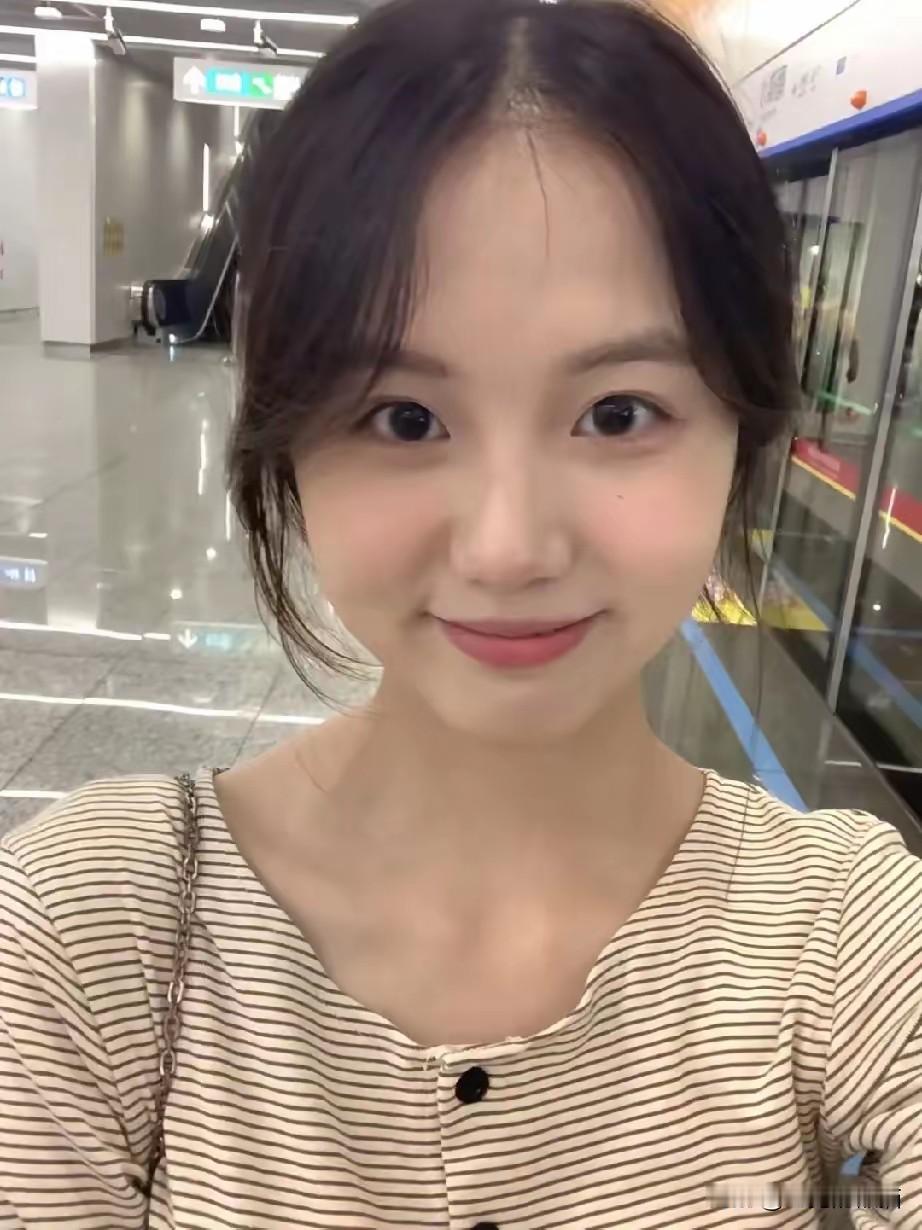 什么样的女生让人过目难忘?