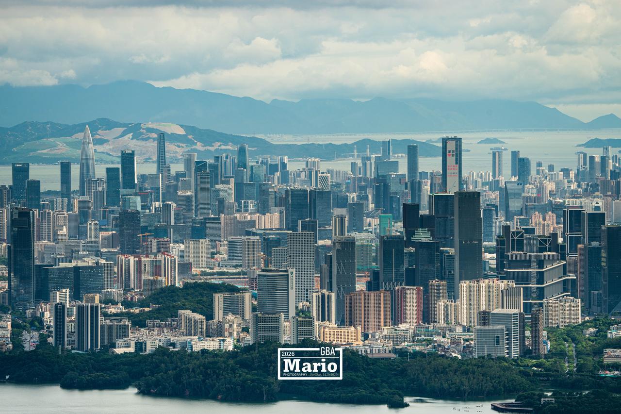 发现没？深圳又拿下一个世界城市第一名！超过了纽约、香港、迪拜等国际知名的摩天大城