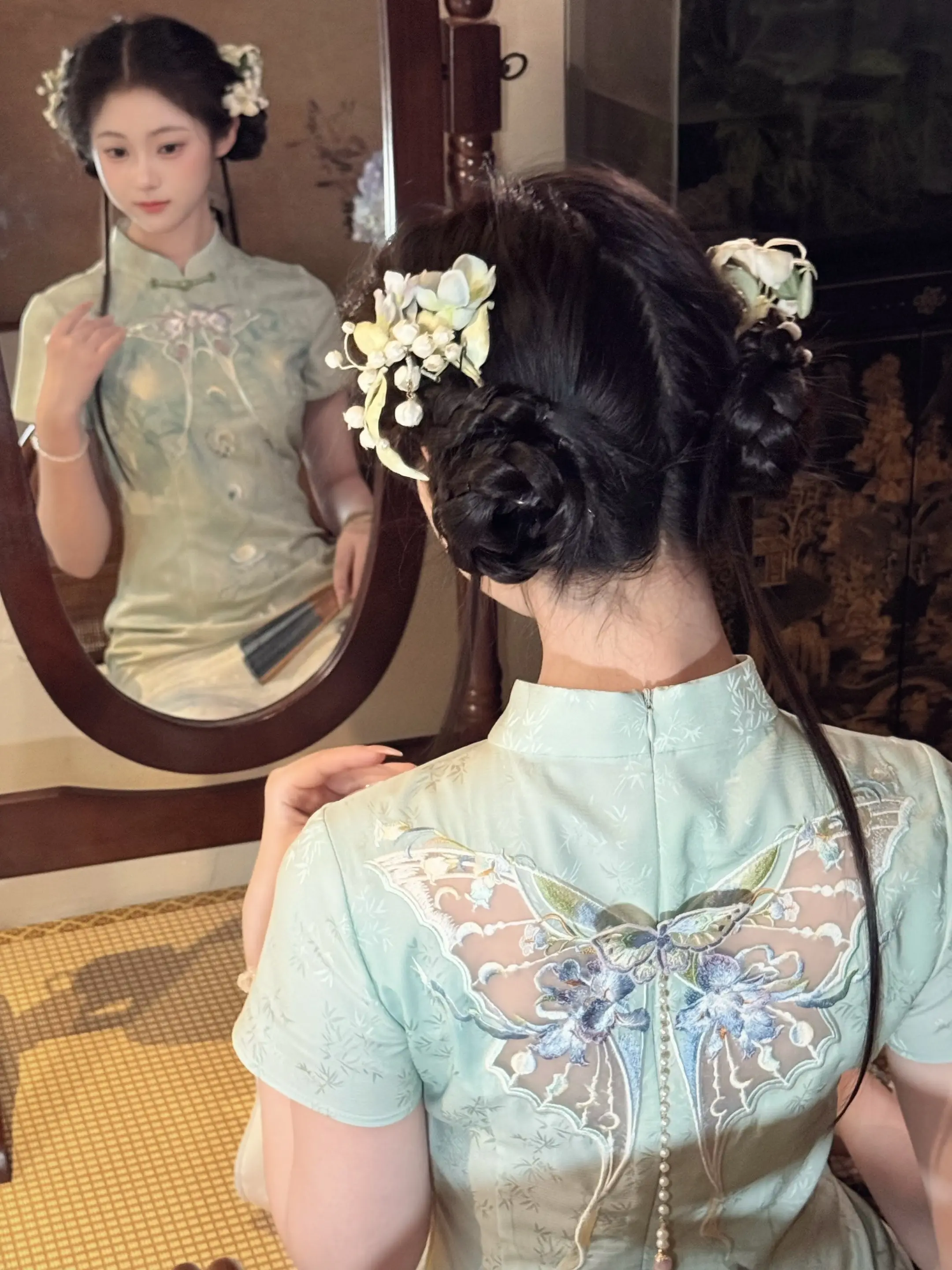 东方古典美 温柔氛围感穿搭 国风旗袍妆造 国风美学 国风的美感