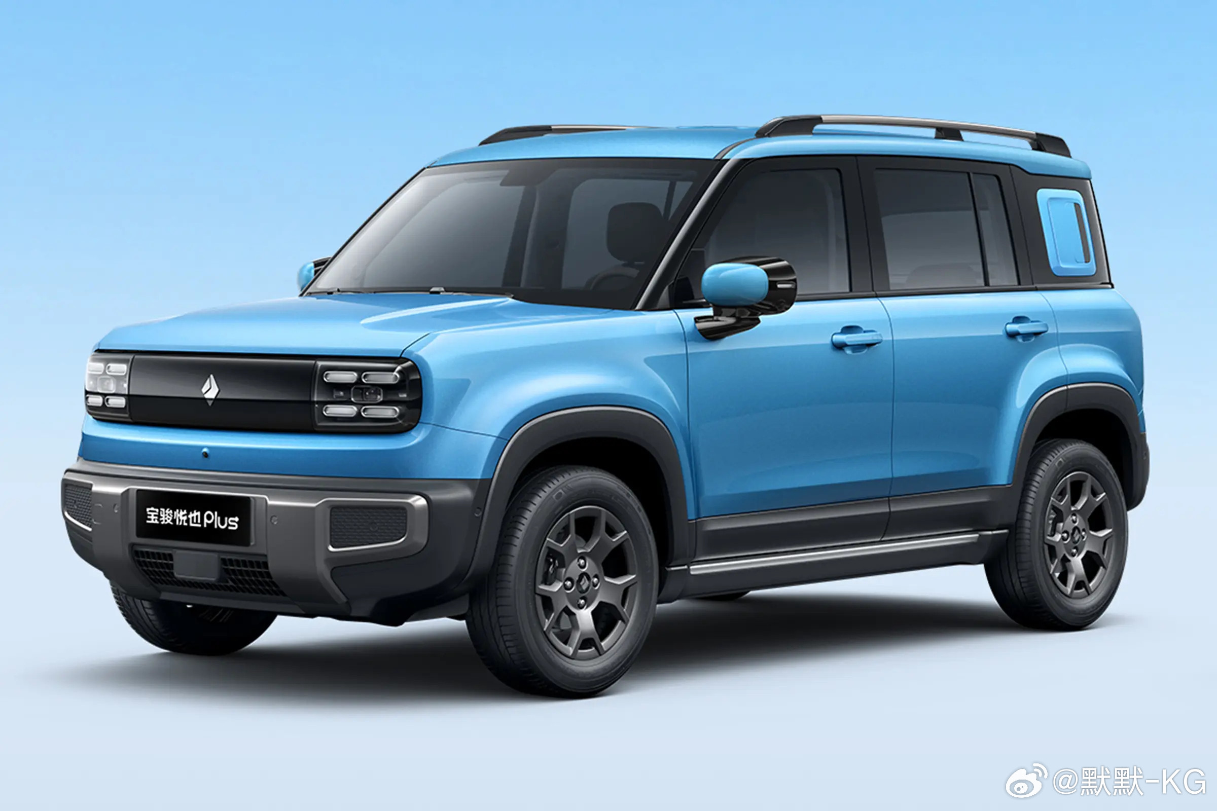 通用汽车今年在进博会上主要参展了两台车，别克至境L7和宝骏悦也PLUS。别克至境