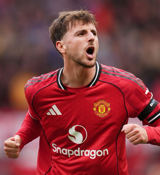 卡里克确认芒特回归训练他已经回归球队了，这真是太棒了。他对于我们来说是一位非常重