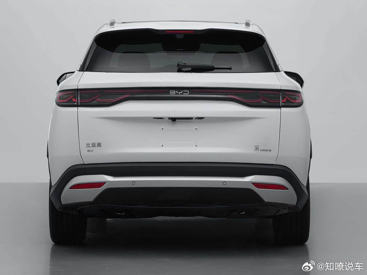 比亚迪宋UltraEV内饰曝光，支持大床模式还有天神之眼B，卖十几万行？春节过