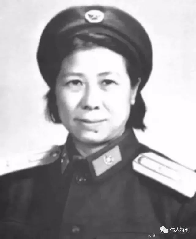 开国少将汤池的夫人.1933年参加红军.