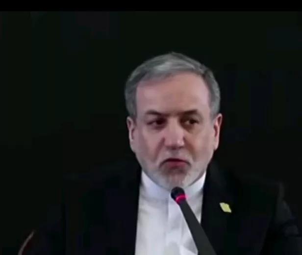 半岛电视台报道，当地时间31日，伊朗外长阿拉格齐，在访问土耳其伊斯坦布尔时证实，