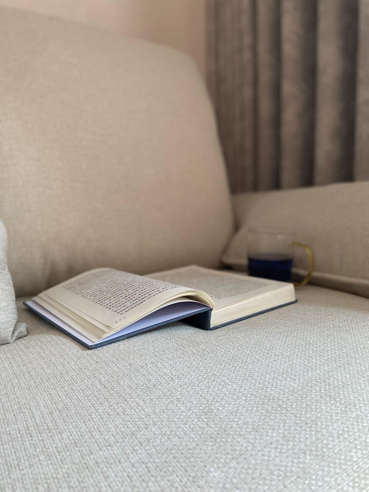 做销售，大概是成长最快的一种方式。不断的被拒绝，尽管你没有恶意，也会被人处处