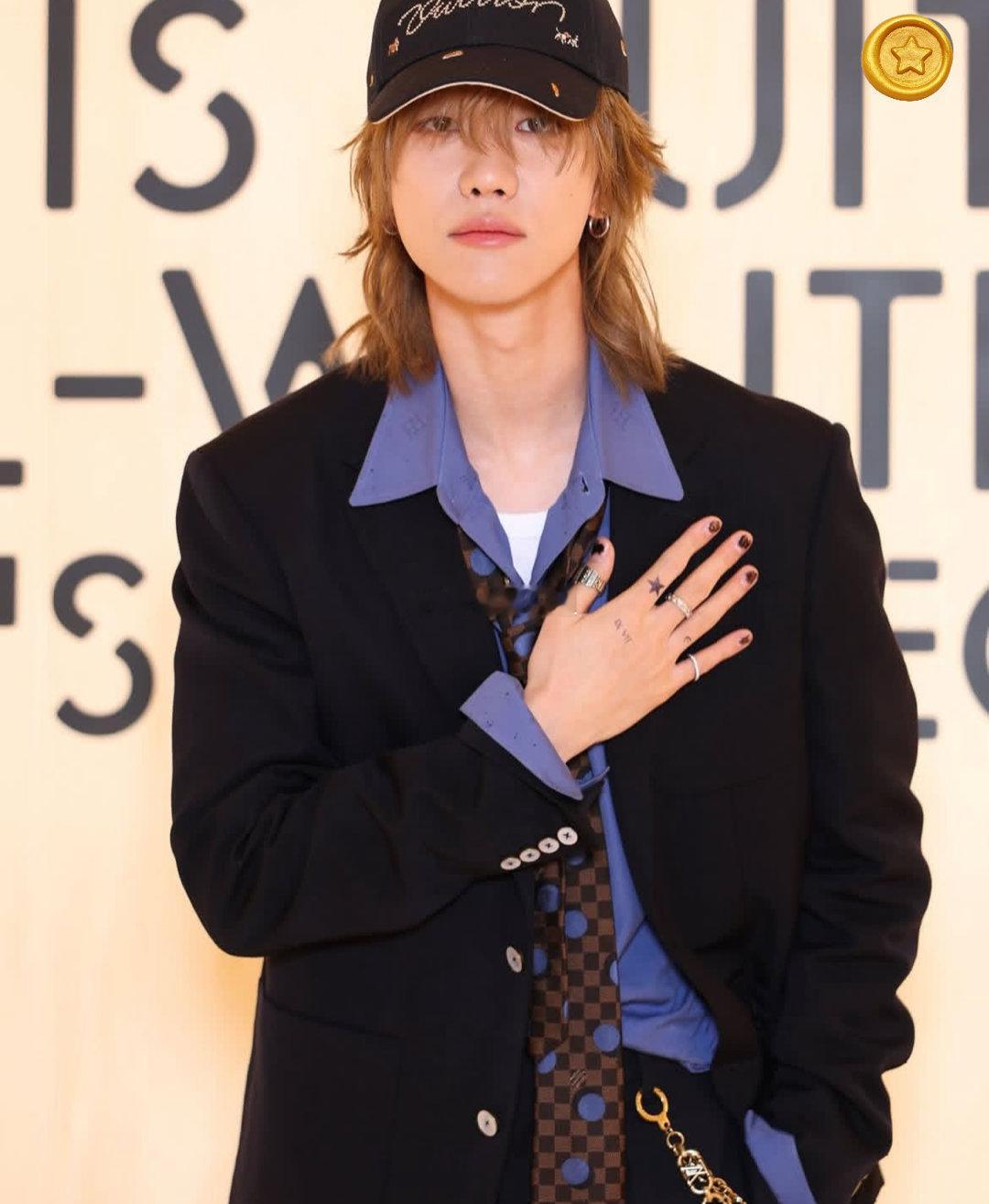 徐明浩受邀出席PharrellWilliams执掌的路易威登2026秋冬男