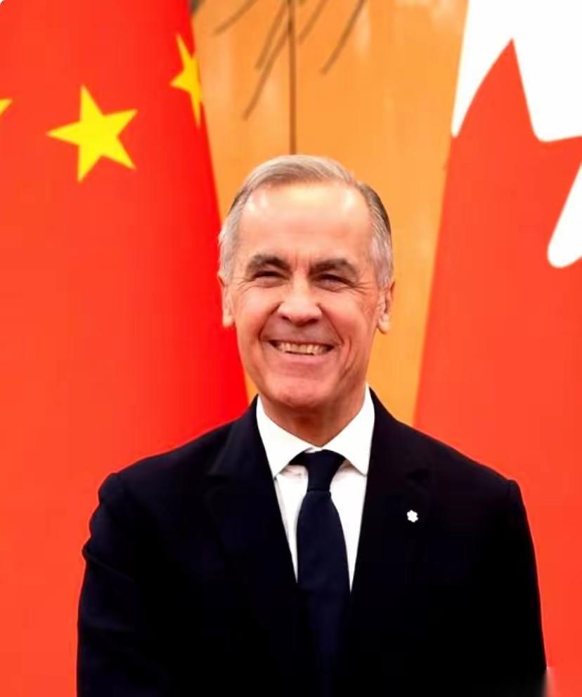 加拿大总理刚在北京这边开完会，一转身，就宣布了个事：用中国的电动车，换加拿大的油