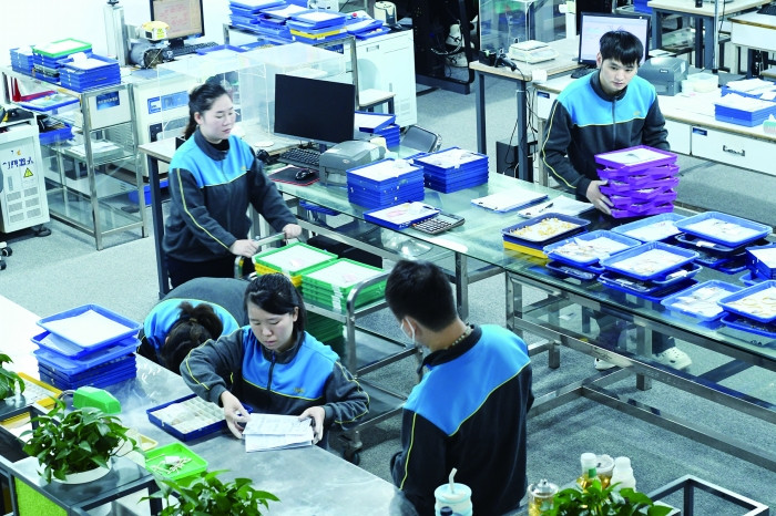 金价高位“淬炼” 2026年黄金珠宝行业或加速洗牌