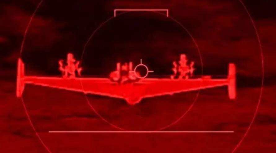 乌军指出，俄军已经将“天竺葵-2”无人机与FPV相结合。“这种配置表明，俄罗斯武