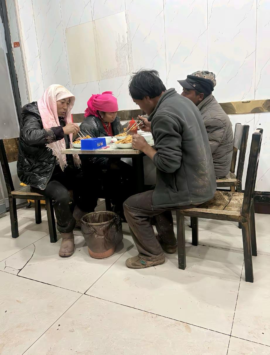 看到这种我就止不住心酸。