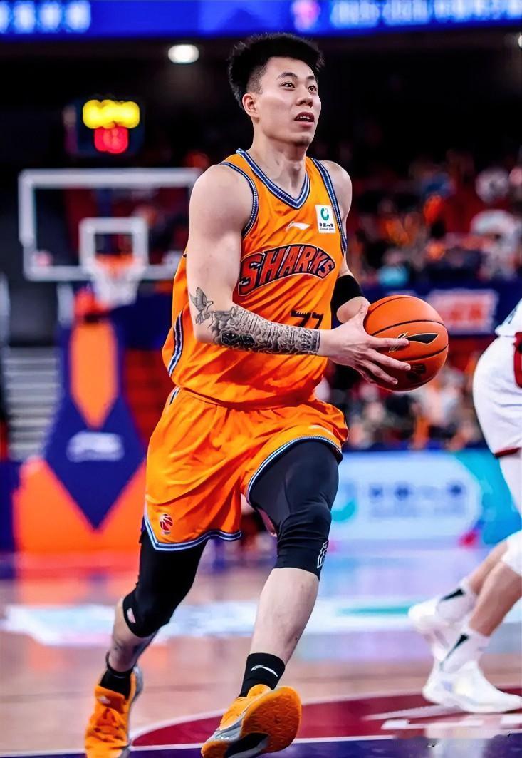 今晚全网最开心的就是张镇麟，不是他回家战旧主，而是他在家乡父老面前打出了高