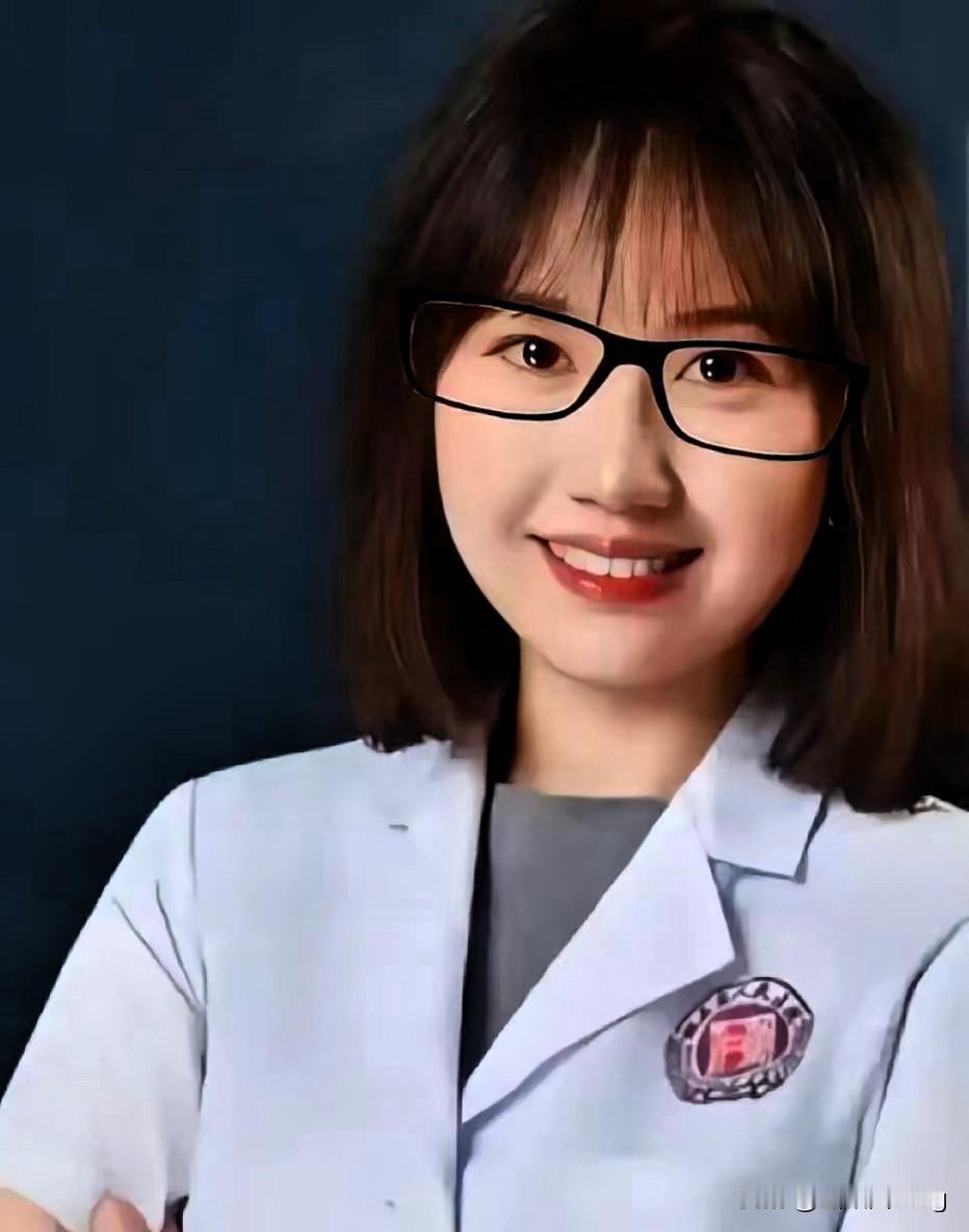 三甲医生跳槽私立年薪翻倍，号源5分钟被抢空，这哪是换工作，分明是实力的二次加冕！