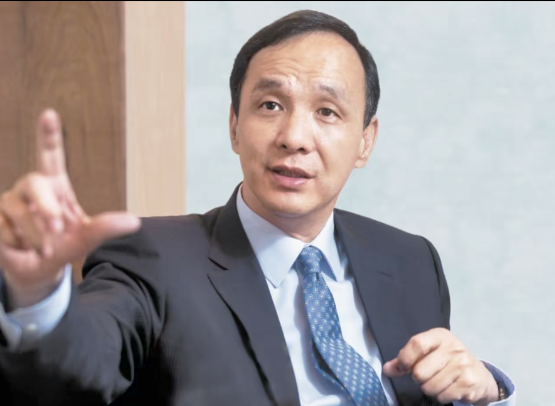 【赖当局发动政治追杀，蓝营多人遭羁押】大陆先前的警示，岛内并未重视，如今事态