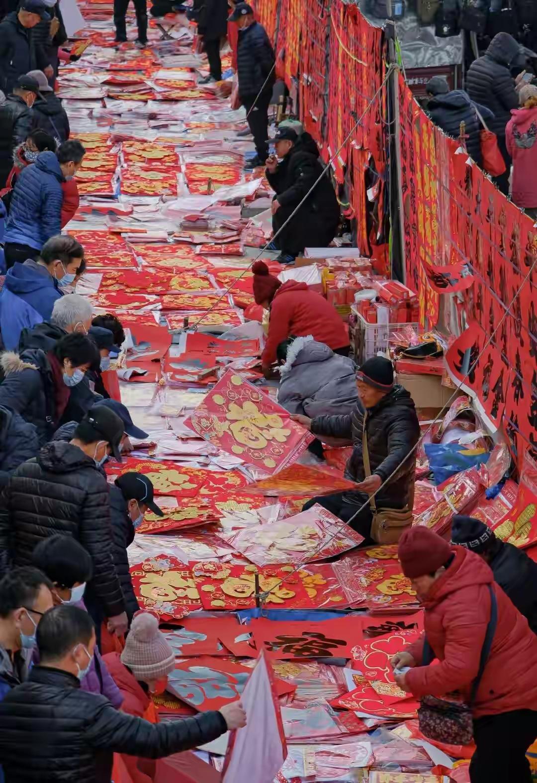 青岛人私藏的年货江湖！这8处百年大集藏着最生猛的烟火气，李村泊里上马…没逛过等于