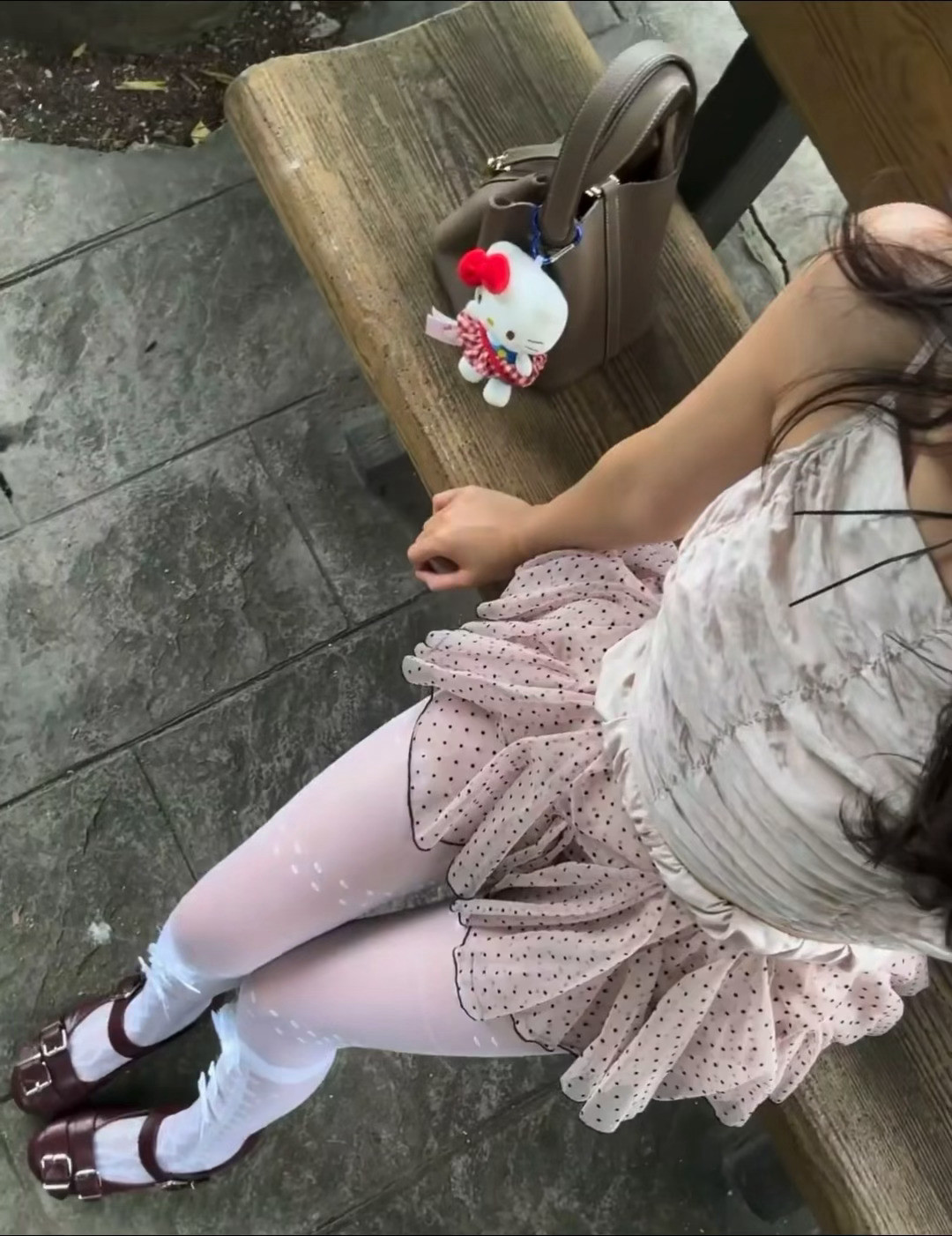今天的穿搭很用心，就想被你一眼注意到​​​​​​