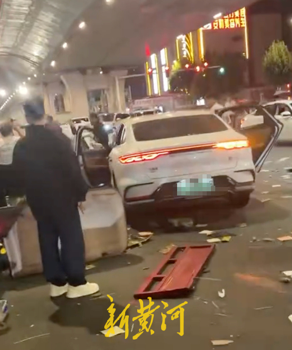 河南信阳醉驾致多人伤亡事故家属发声: 案件已交由刑事部门调查, 希望严肃追责司机