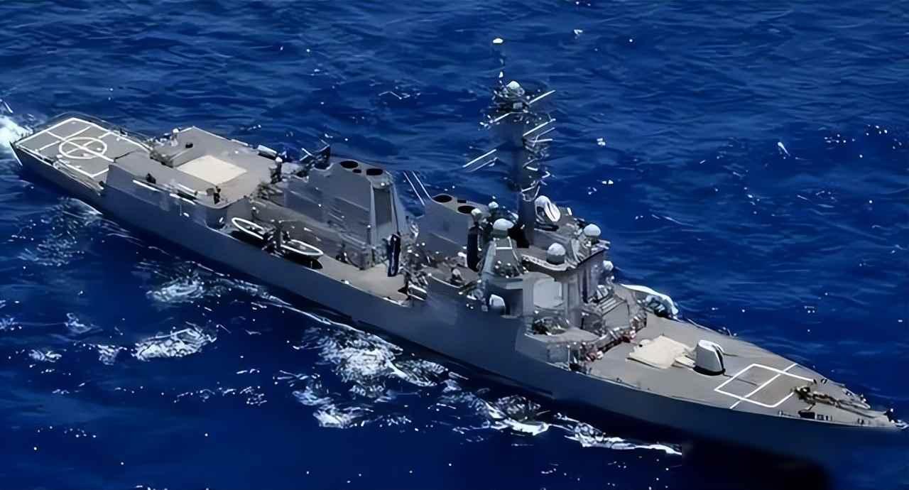 台海不再平静，美舰悄悄摸进来，中国直升机直接悬在头顶2026年1月上旬，美军