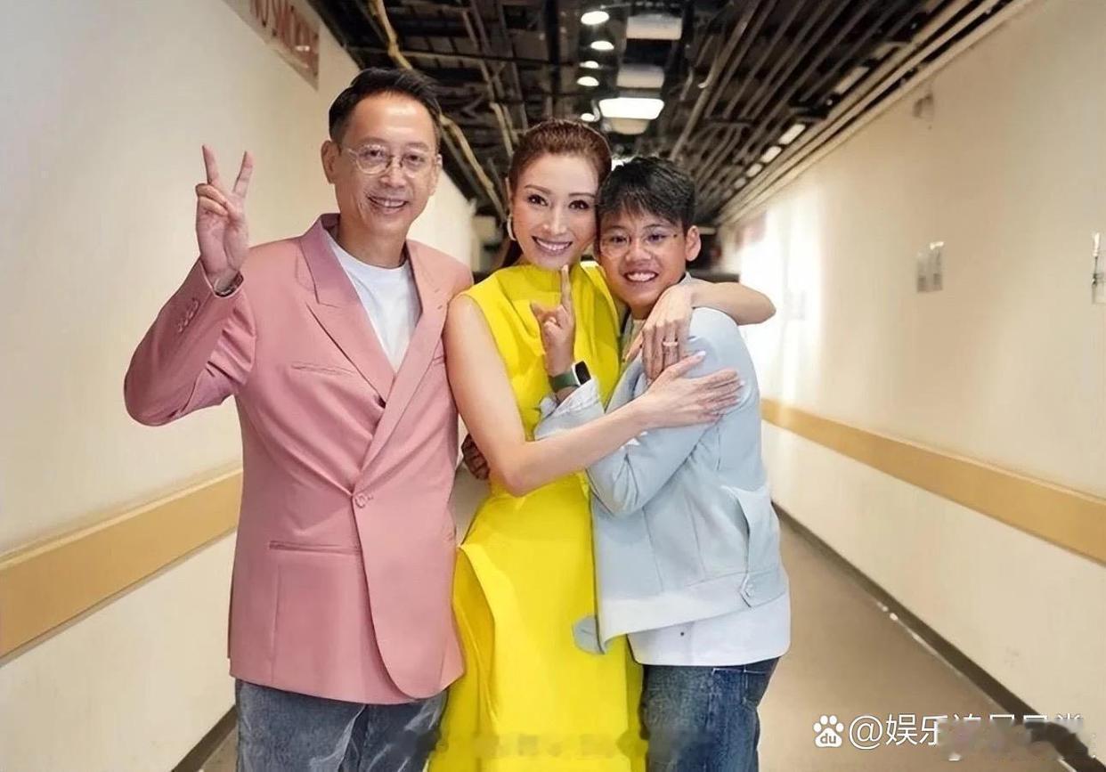 李嘉欣穷极一生打造的美貌神话，都被她儿子给打碎了。