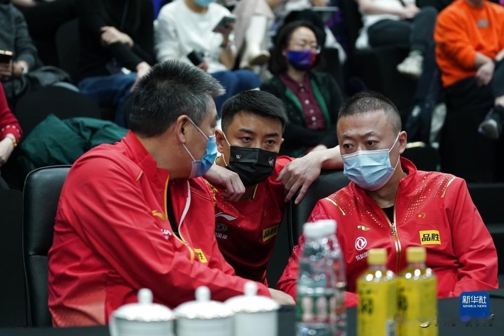 同样是输球，差别怎么能这么大。王艺迪跟石洵瑶输了，没人揪着不放。纵歌曼、韩