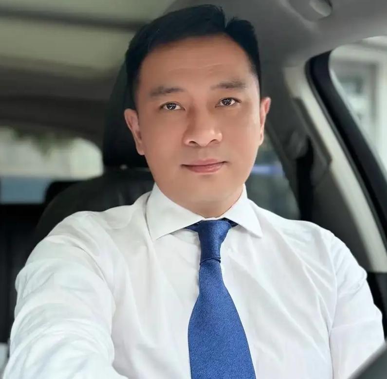 53岁的我连一辆车都买不起是不是很失败，我是一个小县城体制内的，家离单位10分钟