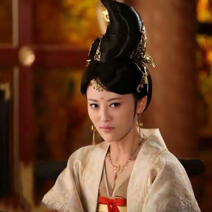 安乐公主：一心想当皇太女，把庶出太子叫奴仆，为何输给李隆基？没人天生就该站