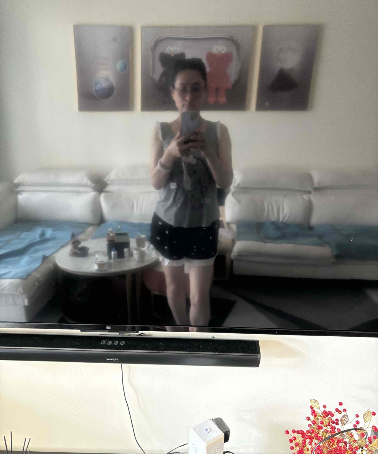 我的身材绝对是同龄人的骄傲！实话实说，不是我自恋，我是自信，我今年虚岁年纪60