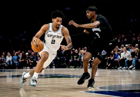 NBA季后赛森林狼以（2）114-109（2）战胜马刺。赛后迪伦-哈珀接受了记