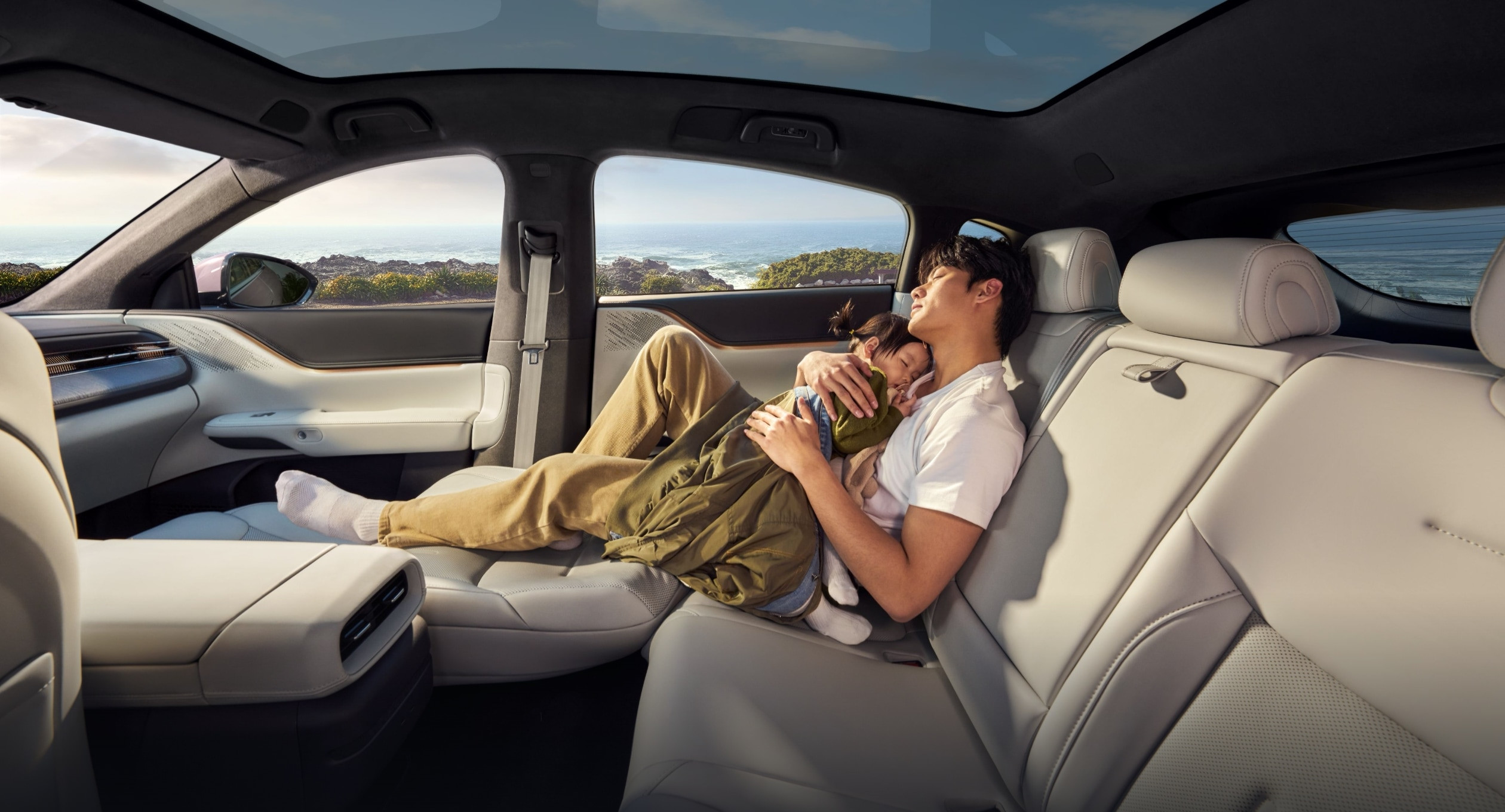 小鹏G6超级增程今天上市了，作为老车主看了一眼，确实有点心动。先说说最实在的，纯