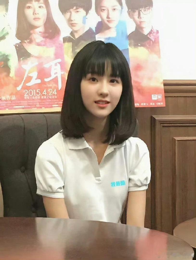 陈都灵复古DV的神陈都灵余九琪复古DV的神被陈都灵的余九琪狠狠惊艳到！复古DV质