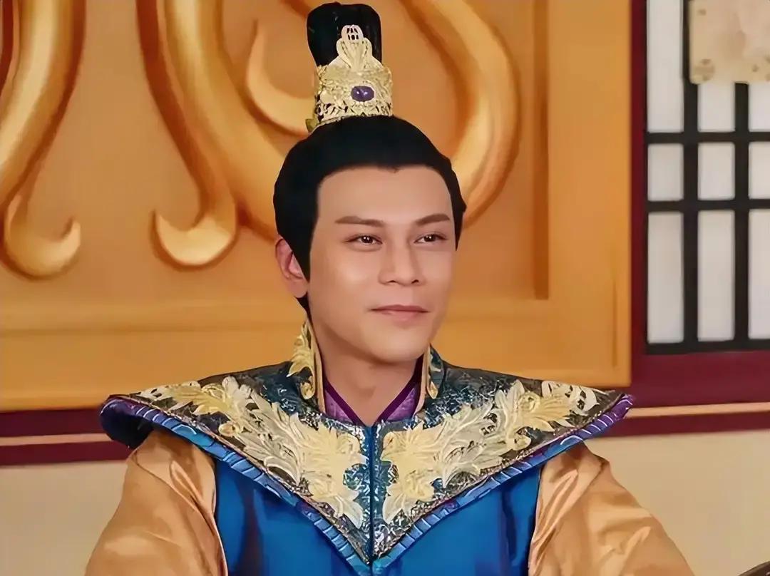 宁王李成器10个儿子的结局：宁王李成器的王府里，那个珍藏着一把琵琶的檀木架，已经许久没人碰过了。那是