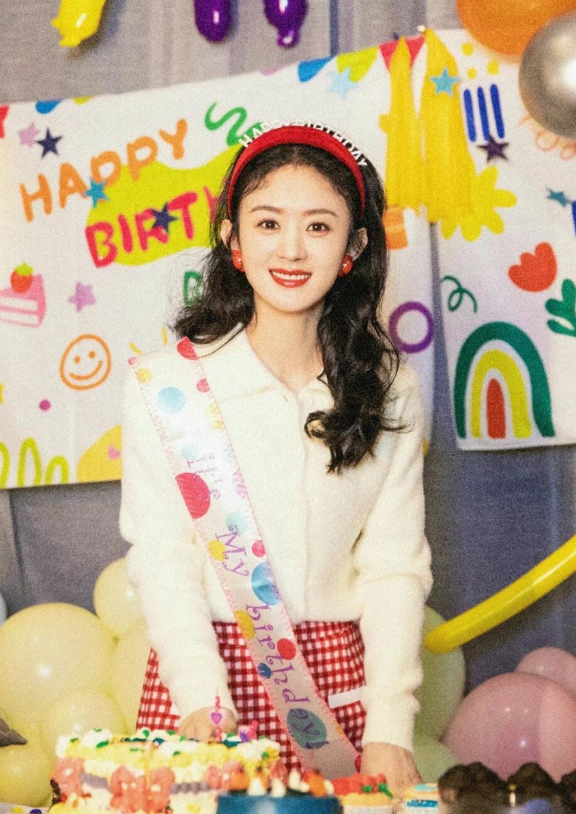 据说顶级头颅才能驾驭复古发箍，女明星戴发箍你get到谁❓赵丽颖｜鞠婧祎｜虞书欣迪