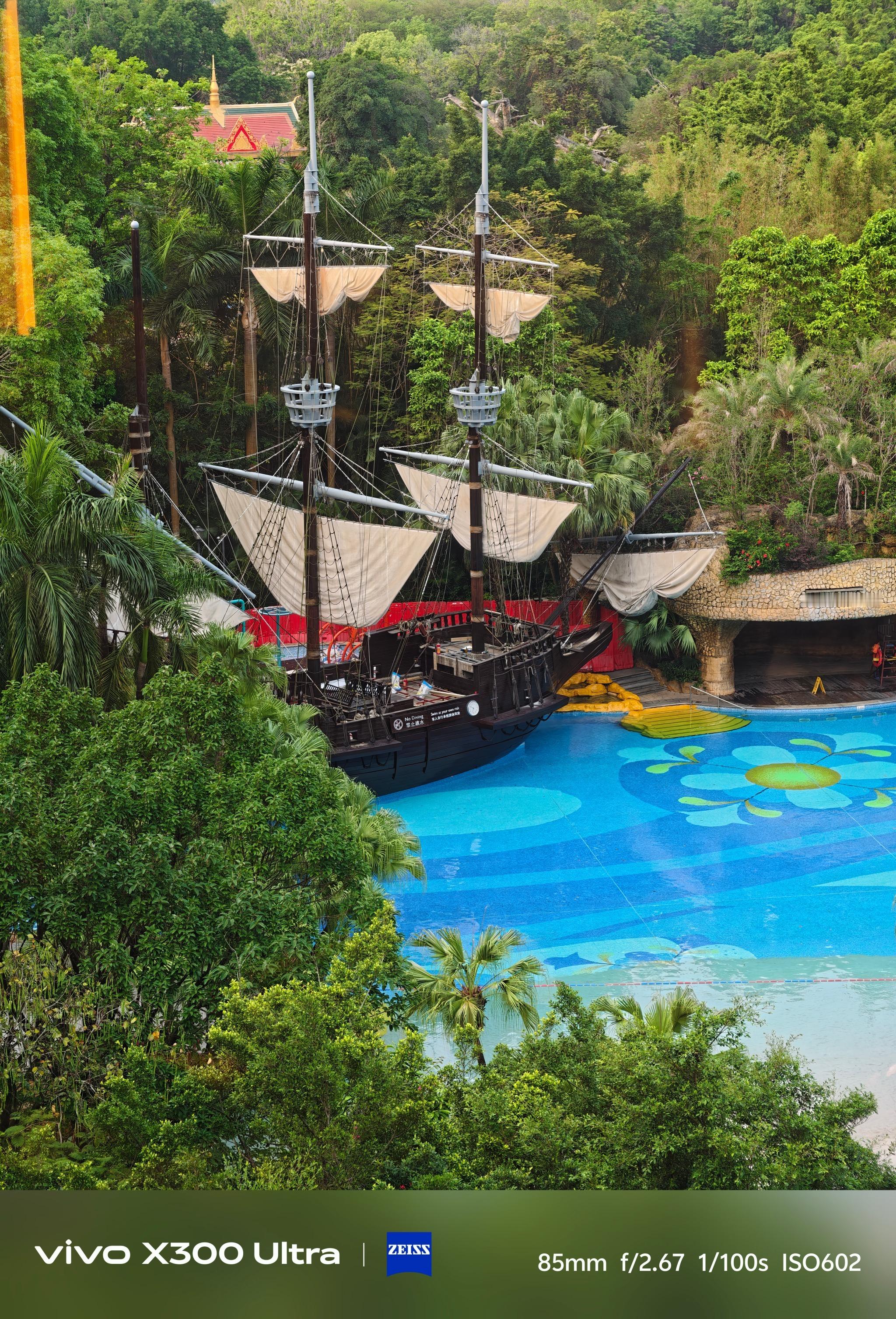 早呀！图2图3是vivoX300Ultra的两亿像素图4是图3的放大，这个