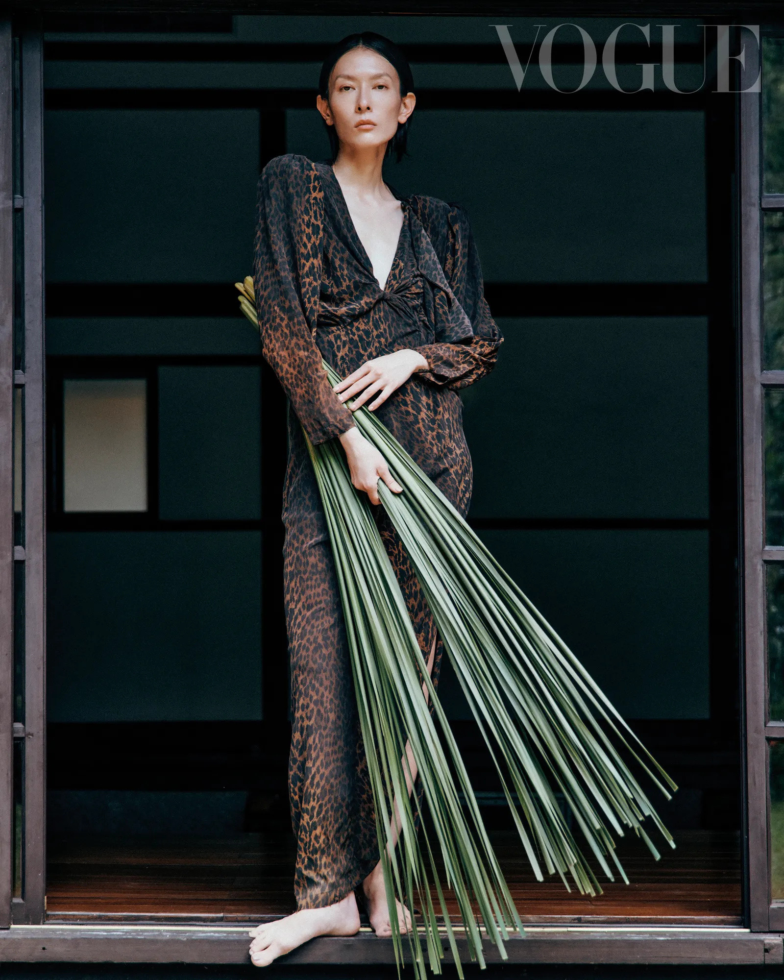 梦回经典，《MadameFigaro》六月刊“庭院初夏”Chanel香奈儿2