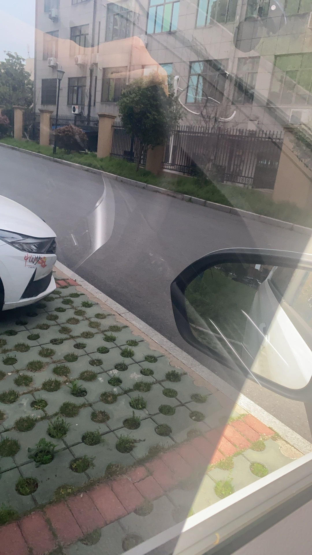 说实话，开手动挡的车，累是真的累，但快乐也是真的快乐，完全是另一种不一样的驾驶体