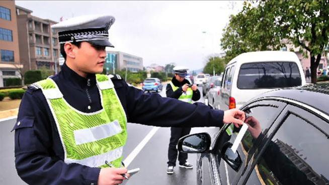 人均开车_开车图片真实(2)