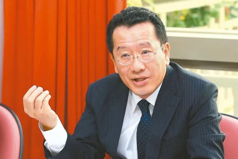 纽约时报中文网今天（5月23日）报道：“台湾防务部门负责人顾立雄认为，美国在亚洲