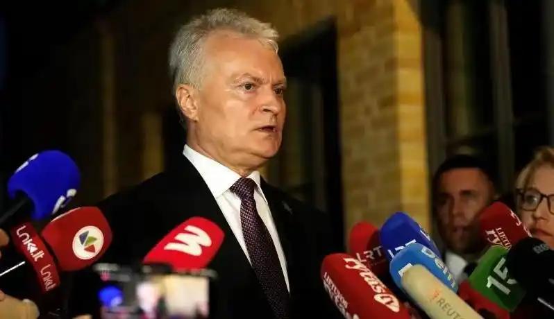 立陶宛一脸尴尬，被问及立陶宛一心一意跟着美国混，为什么没有拿到美国和平委员会的组