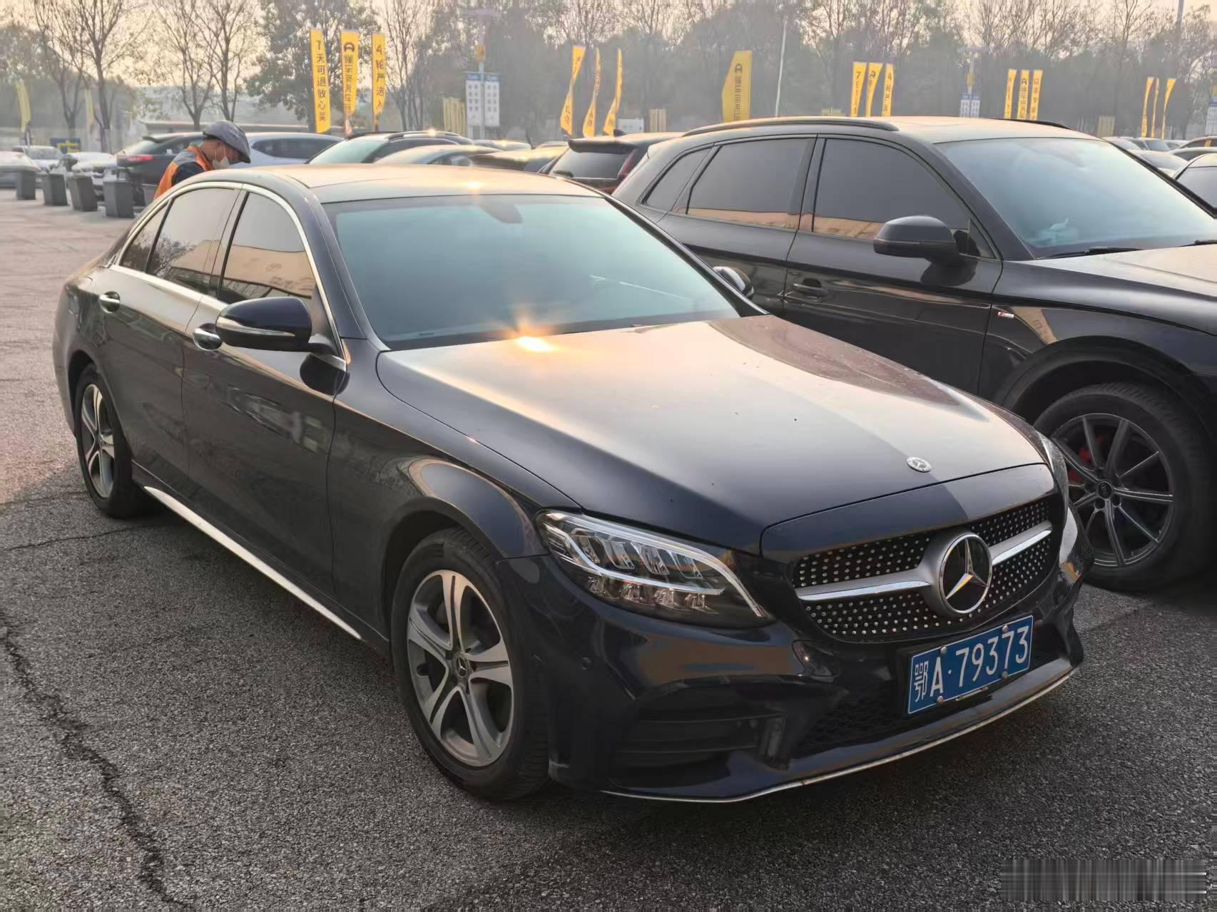 收了台空姐的奔驰C260L2019款运动版个人一手车7.1万公里成色工况都