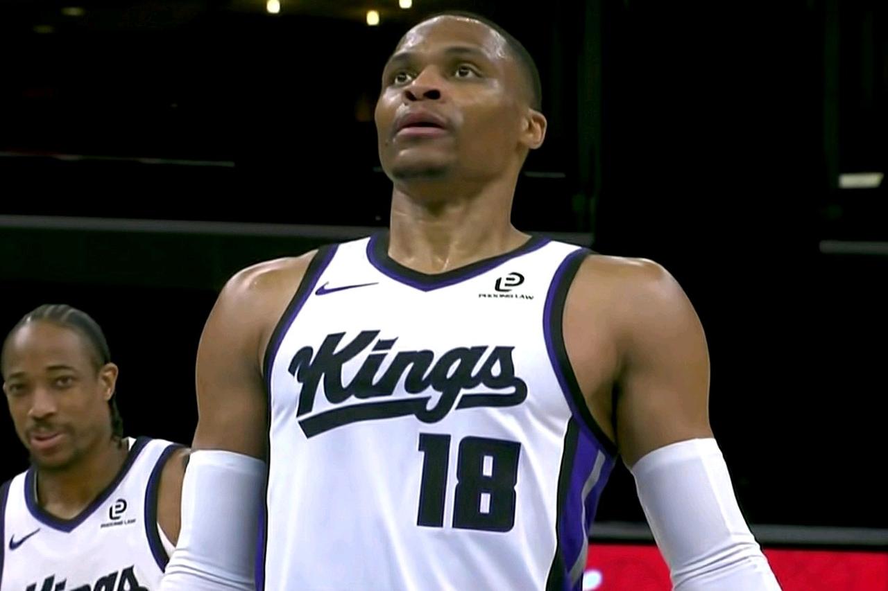 威少带领国王赢球，会不会被dnp？国王终结16连败！在国王战胜灰熊的比赛中发