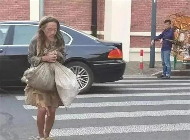 北理工学霸状元姚远，曾流浪捡垃圾十二年，真正的修行其实是在与自己完成和解的路上