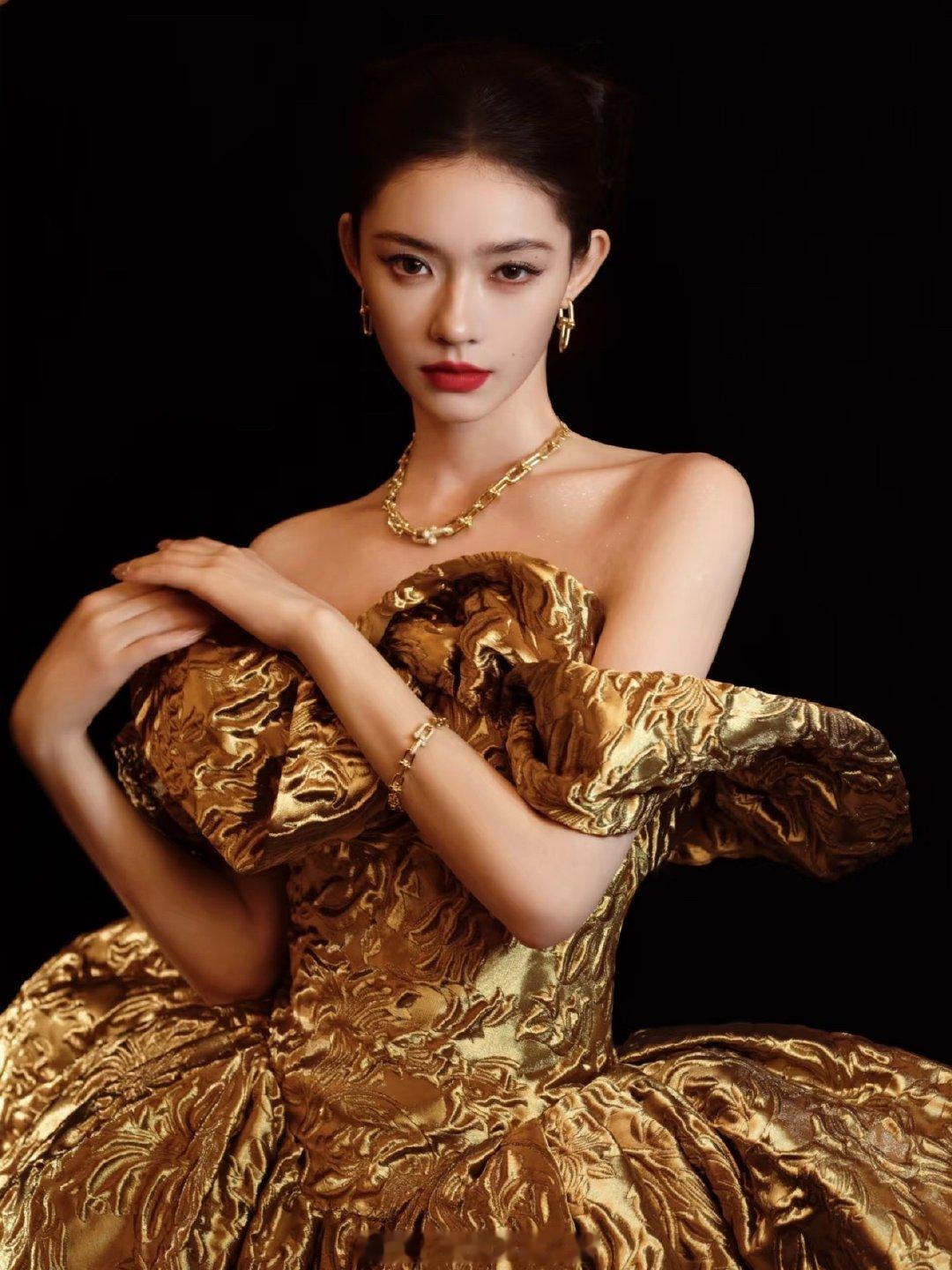 任嘉伦林允领衔主演锦衣搜金录任嘉伦林允cp感呀呀呀呀呀，就是说任嘉伦和林允主演